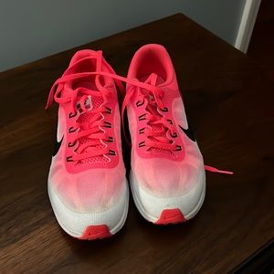 Nike girls/women's sneakers